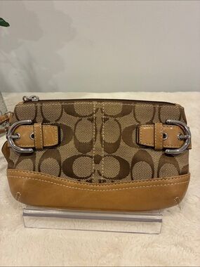 Vintage Coach SoHo Signature Jacquard and Leather Clutch Wristlet